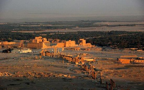    The Great Colonnade at Palmyra， before the city was first occupied by Isil